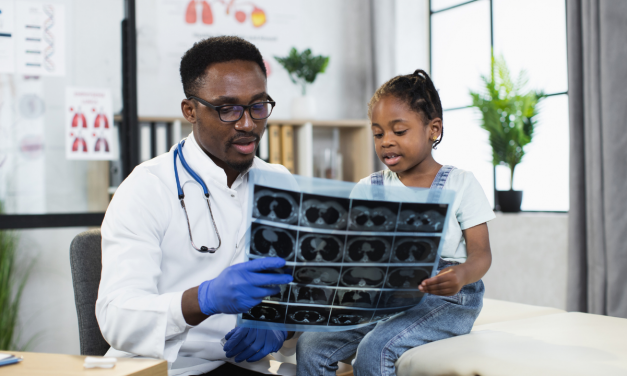 HOW LONG AM I REQUIRED TO KEEP X-RAYS?  ARE X-RAYS CONSIDERED PART OF THE PATIENT RECORD?